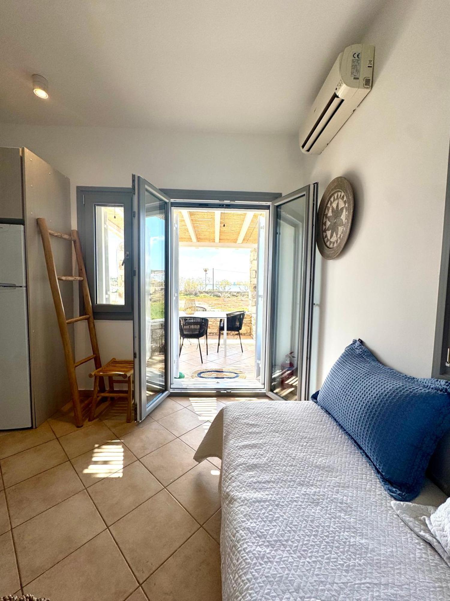 Beach House Antiparos Exterior photo